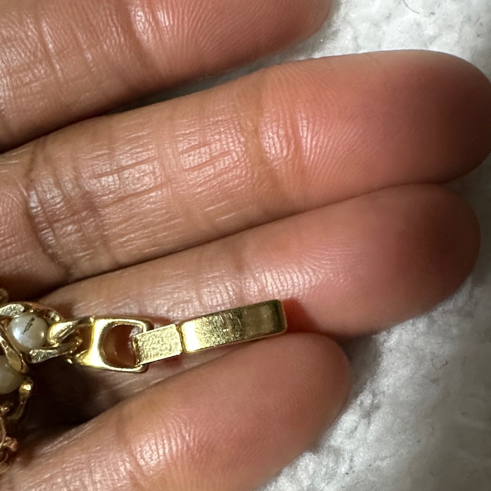 Vintage Gold toned chain link Pearl Bracelet - Picture 11 of 15